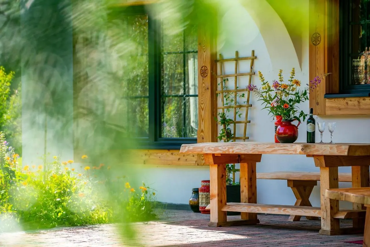 Villa Capra - Apartments Adult Only Zakopane Poland